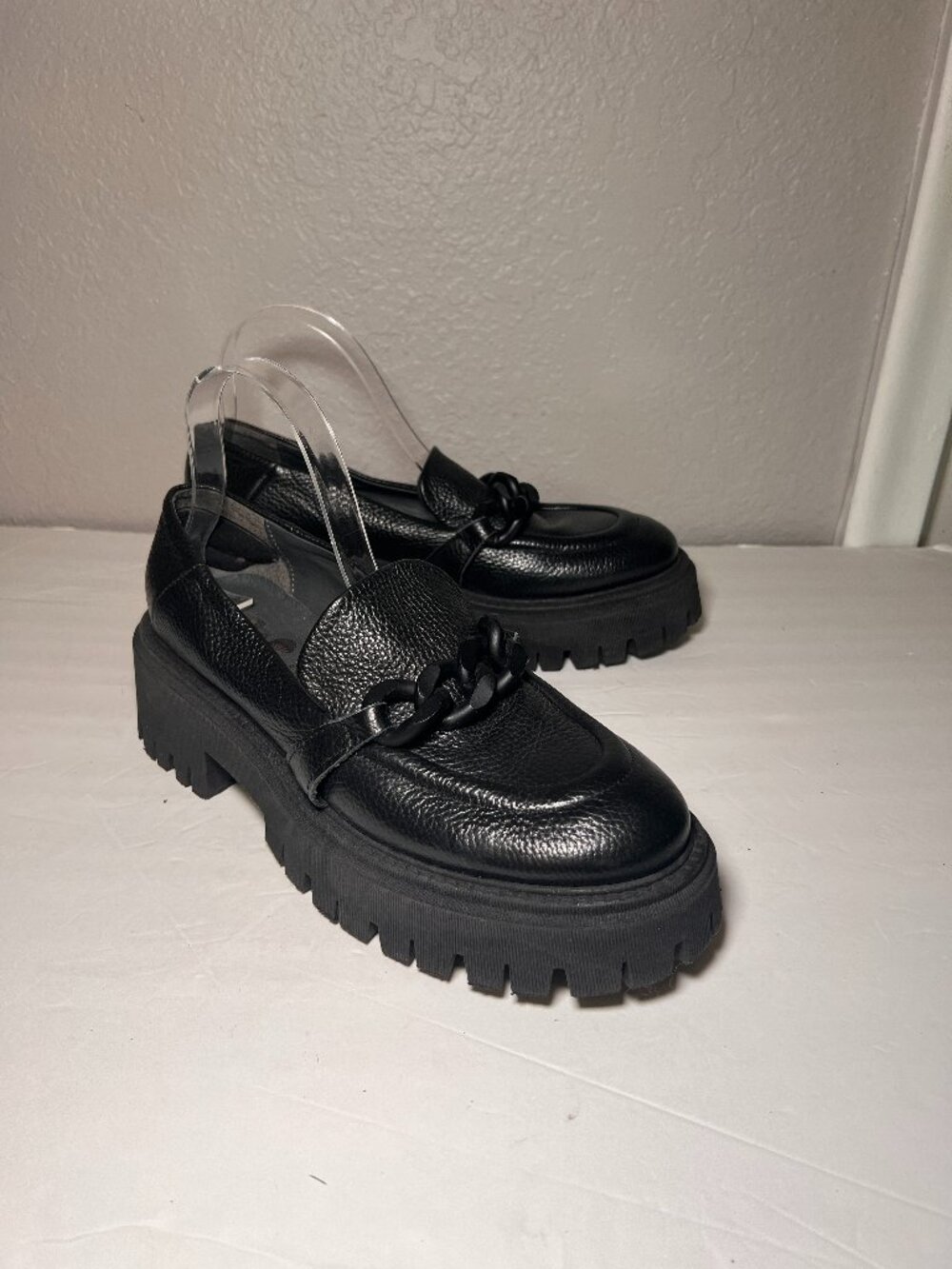 All Black Women Size 40/9.5 Black Leather Platform Loafers Chunky Chain Y2K